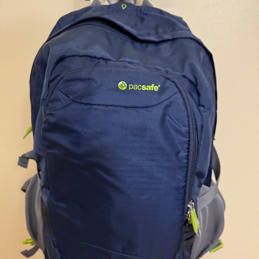 Pacsafe Venture Safe GII 25 L Anti-theft RFID Safe Backpack Navy Blue Exomesh